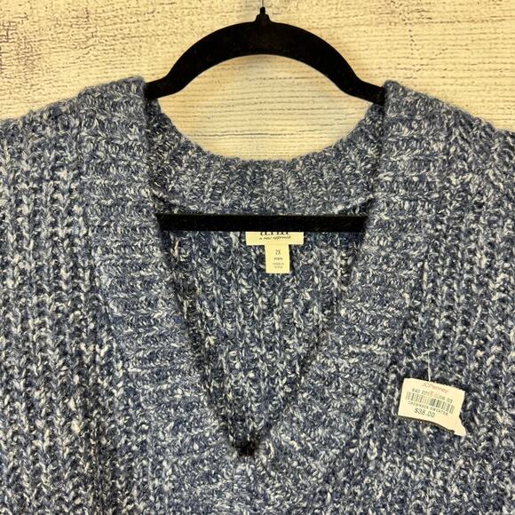 A New Approach Plus Size Blue Woven Knit V-Neck Sweater Size 2X - Picture 2 of 7